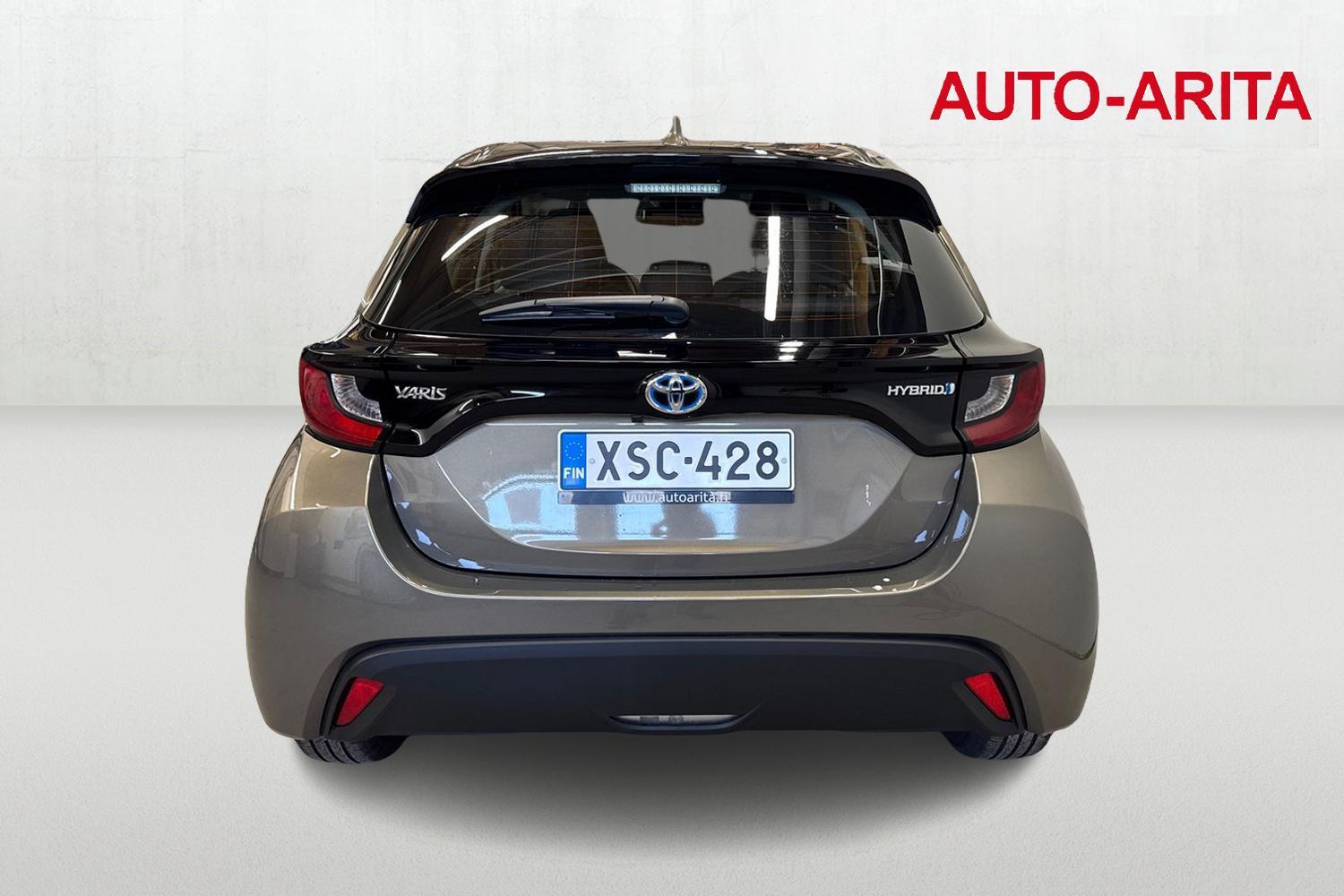 Toyota Yaris vaihtoauto