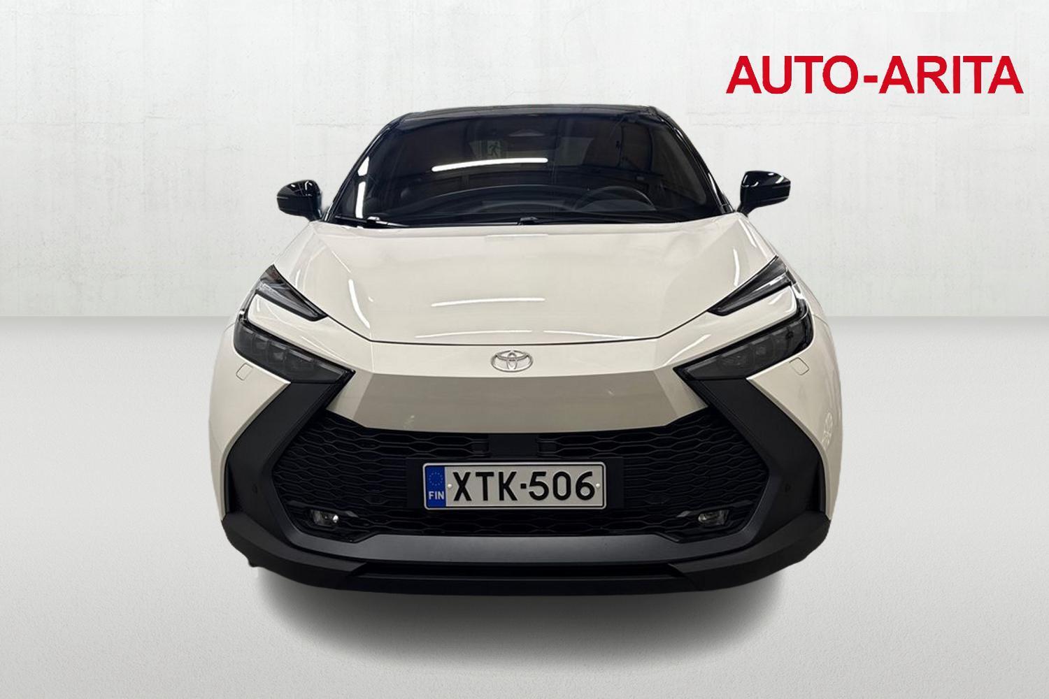 Toyota C-HR vaihtoauto