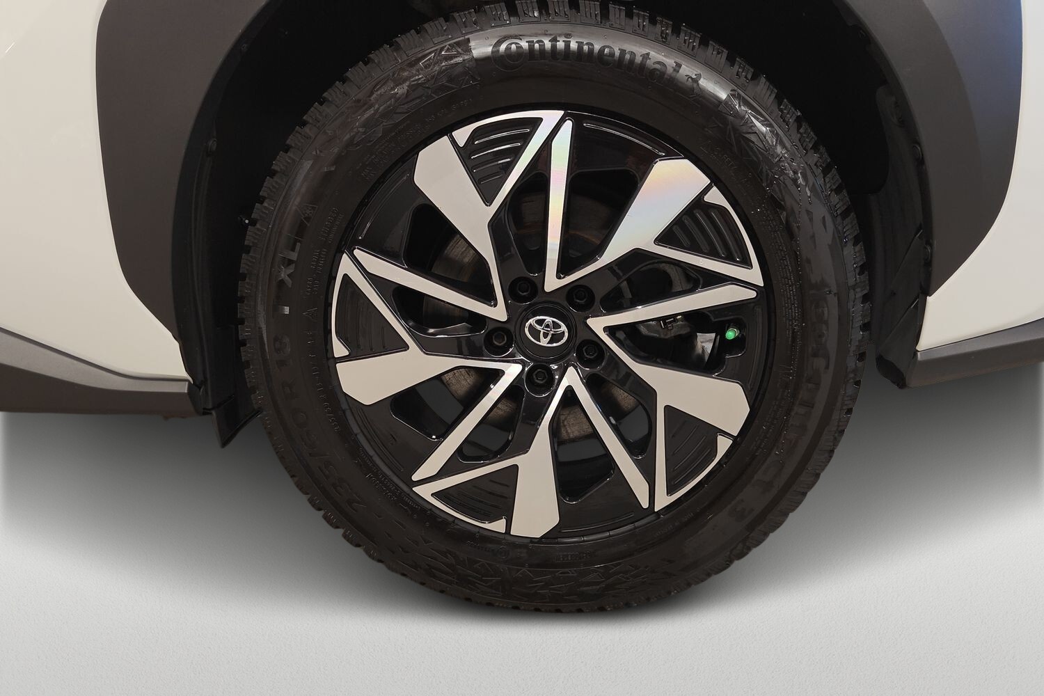 Toyota bZ4X vaihtoauto