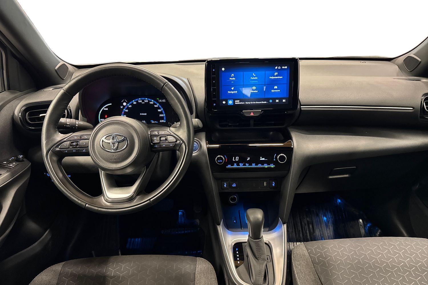 Toyota Yaris Cross vaihtoauto