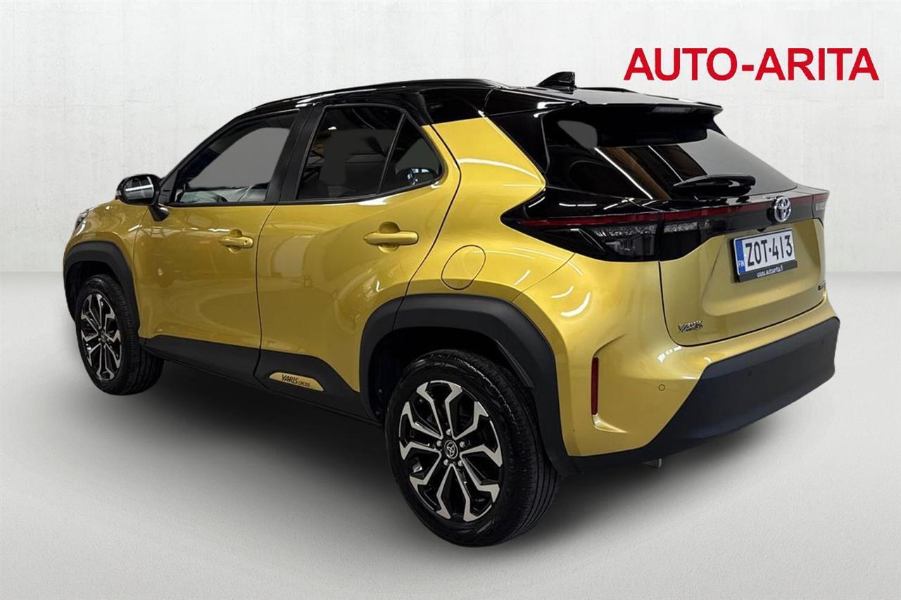 Toyota Yaris Cross vaihtoauto
