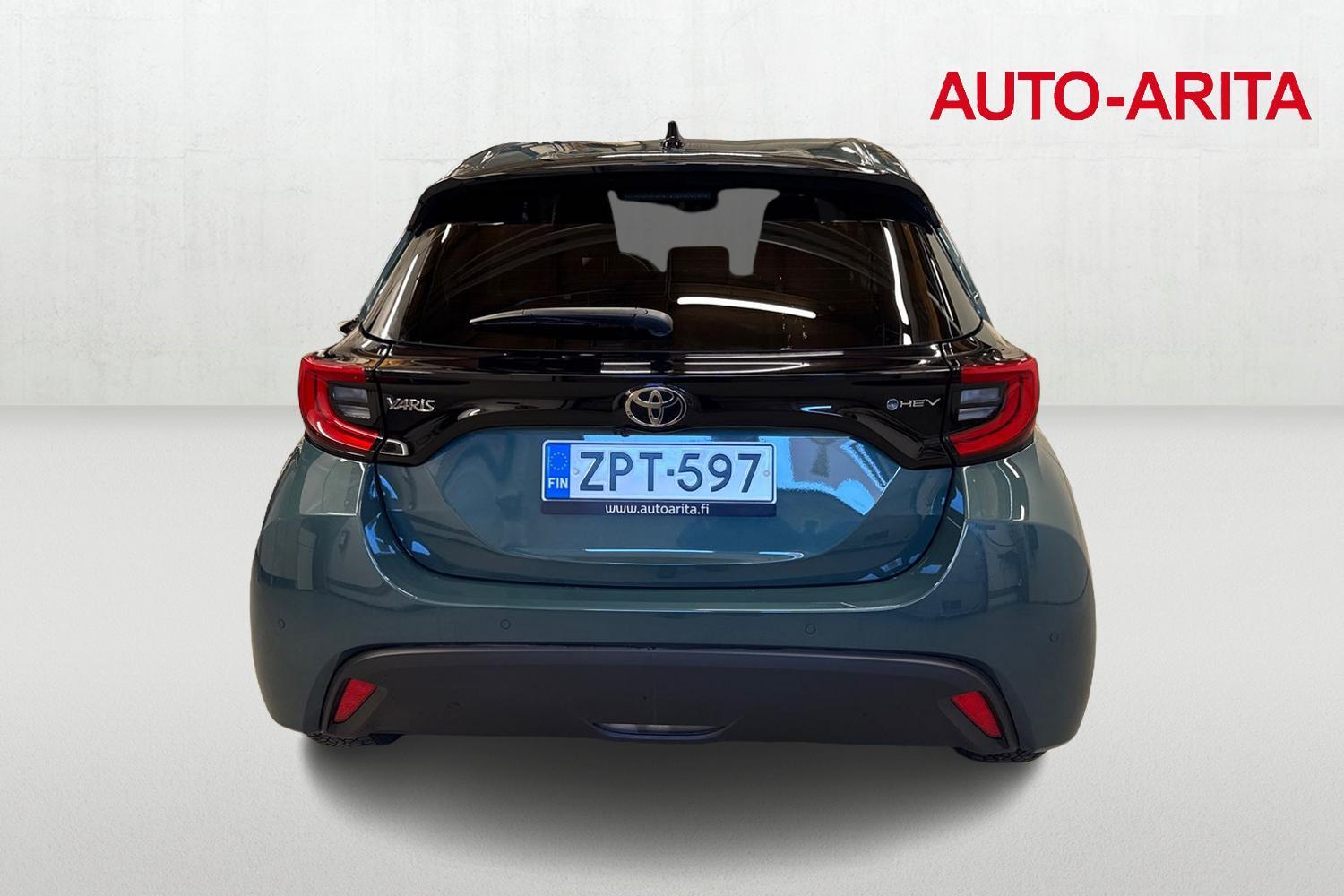 Toyota Yaris vaihtoauto