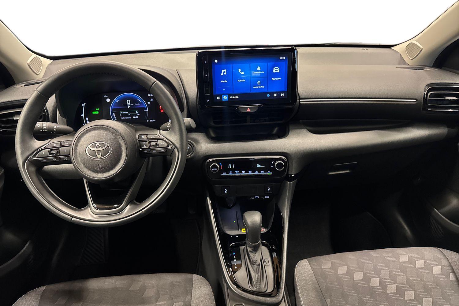 Toyota Yaris vaihtoauto