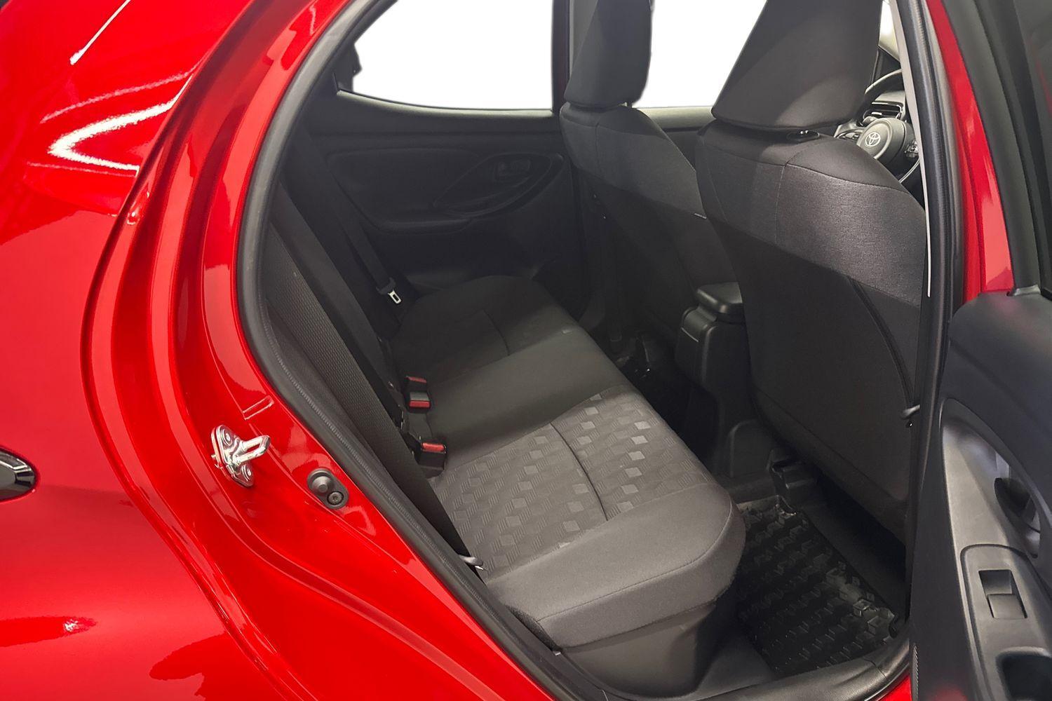 Toyota Yaris vaihtoauto