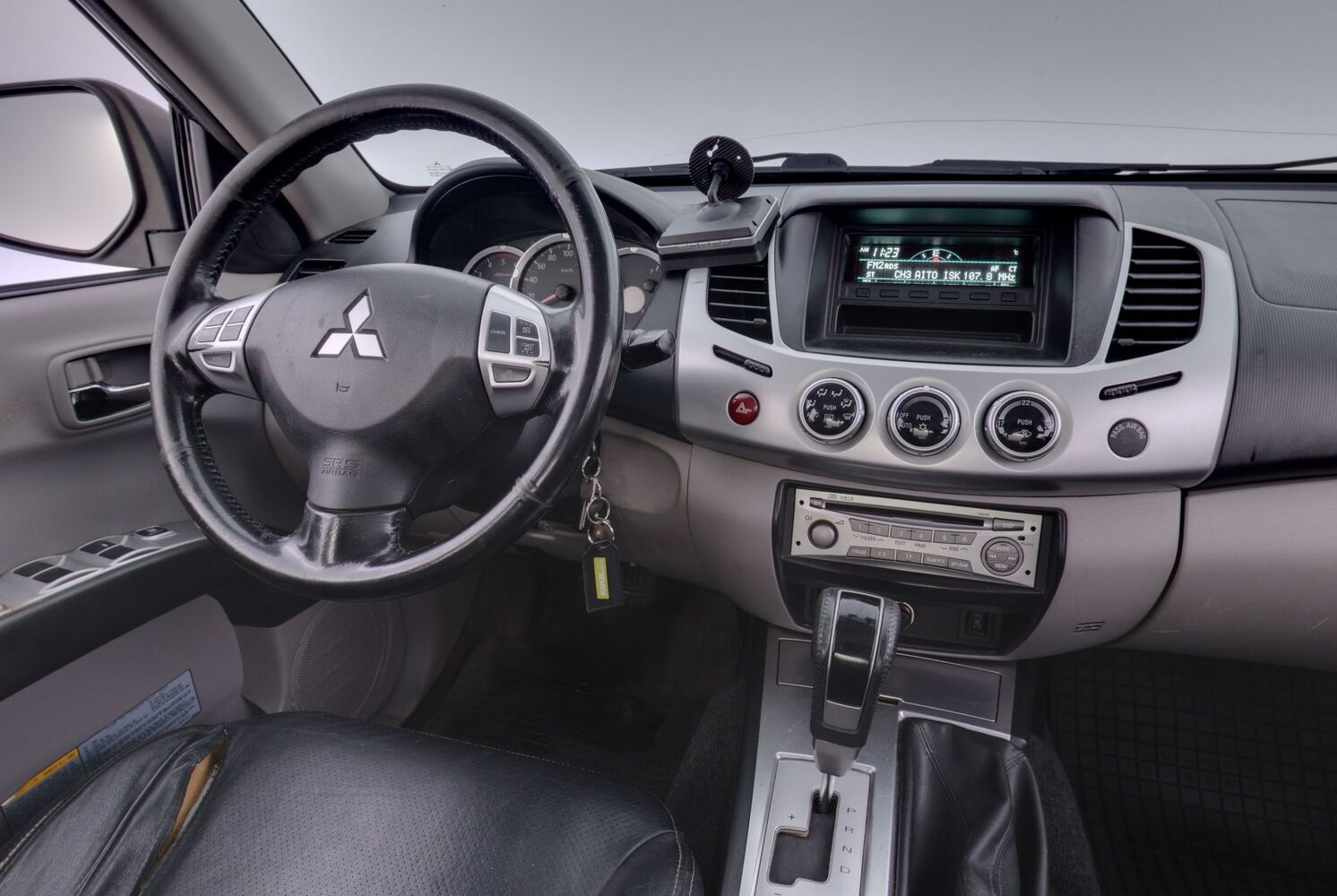 Mitsubishi L200 vaihtoauto