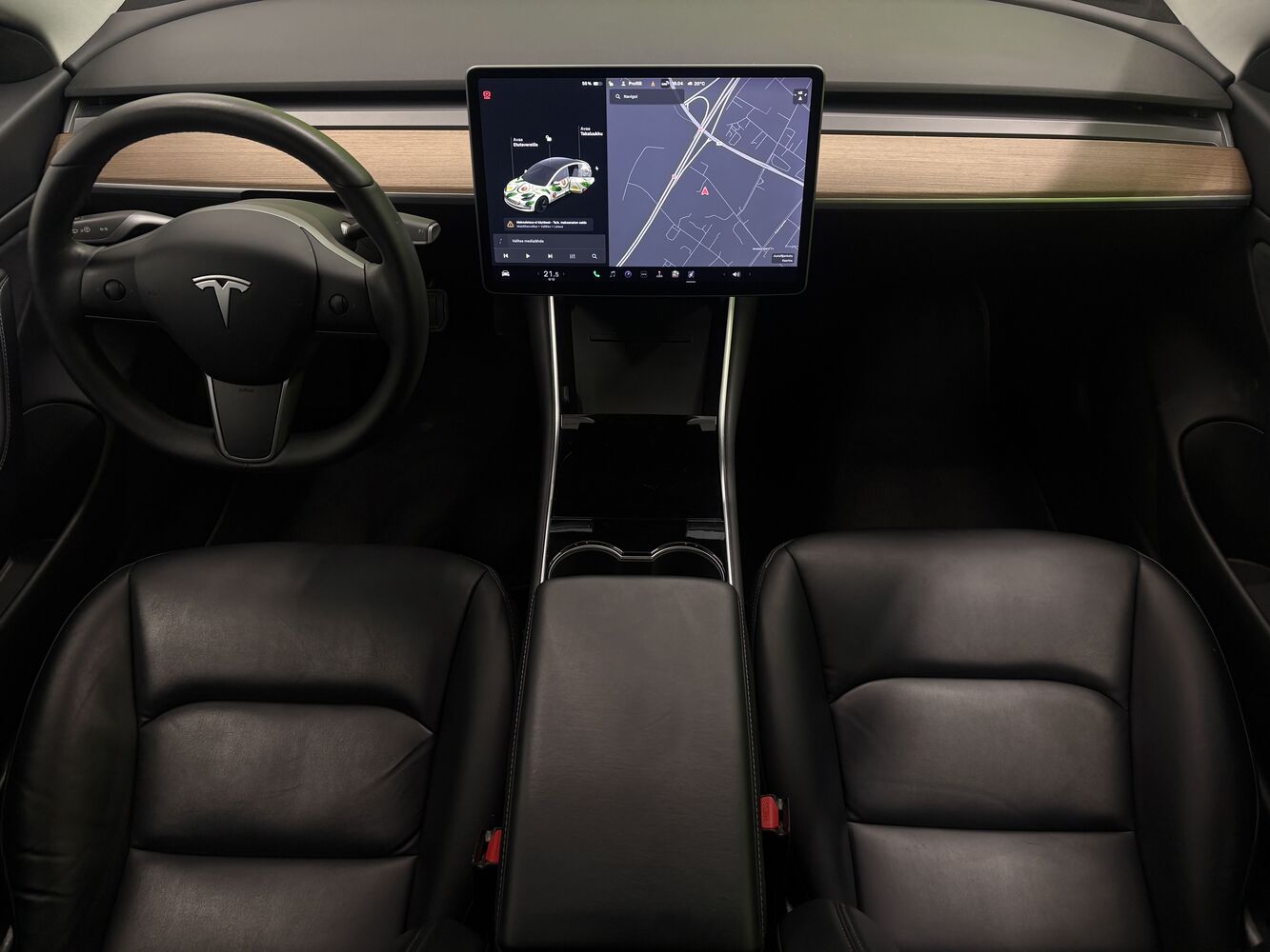 Tesla Model 3 vaihtoauto
