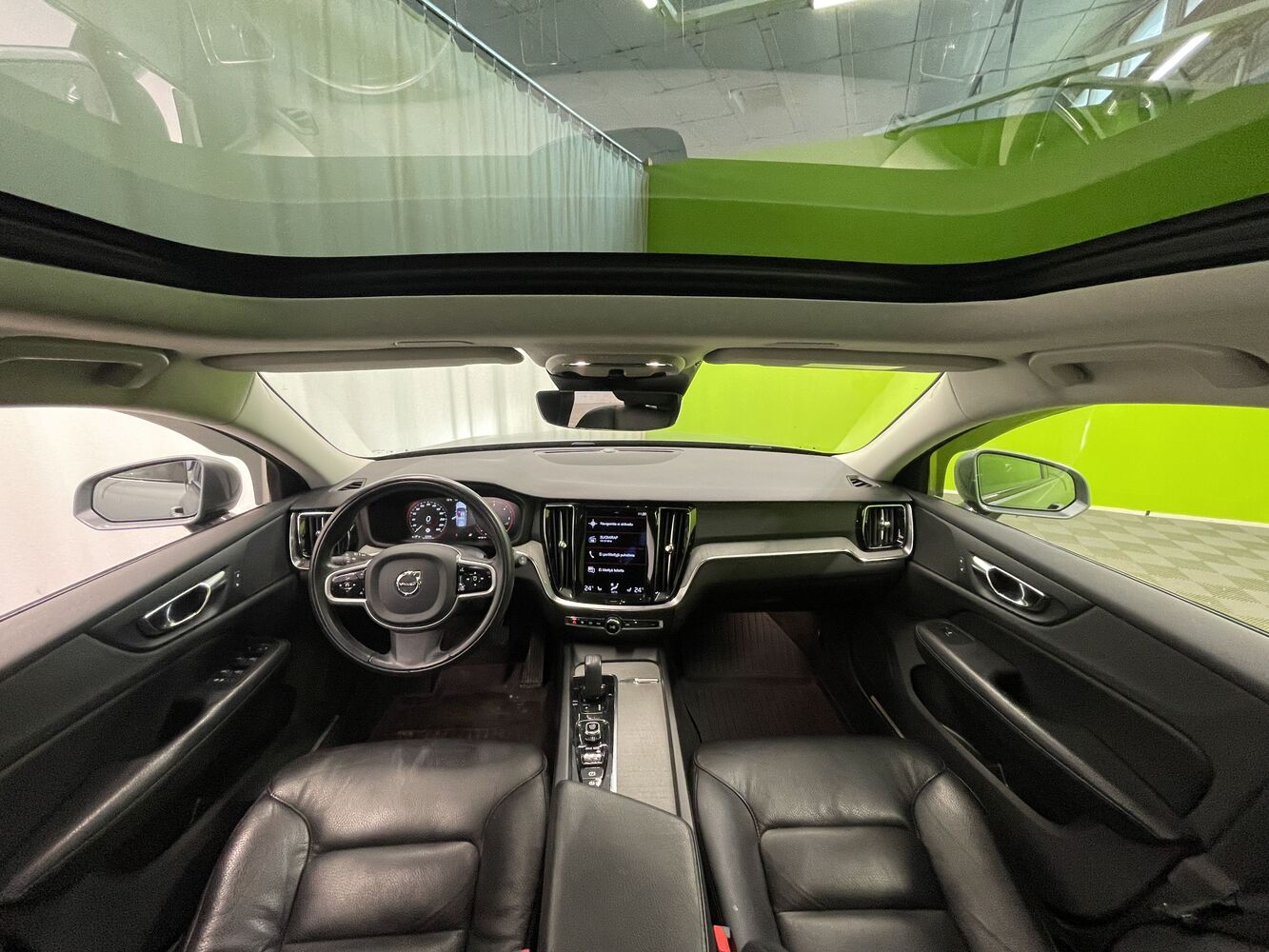 Volvo V60 Cross Country vaihtoauto