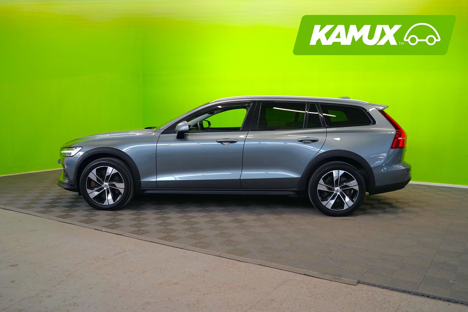 Volvo V60 Cross Country vaihtoauto