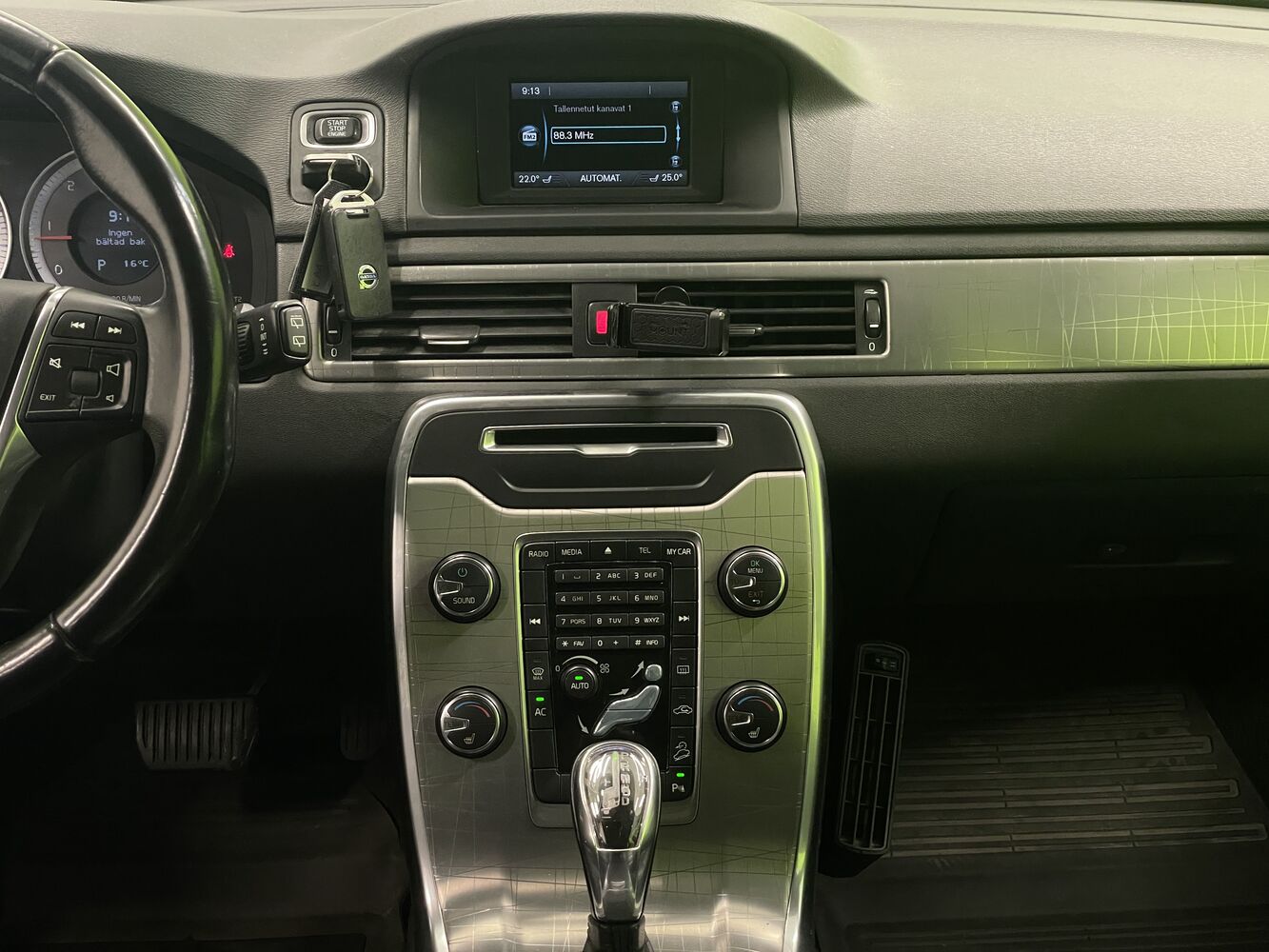 Volvo XC70 vaihtoauto