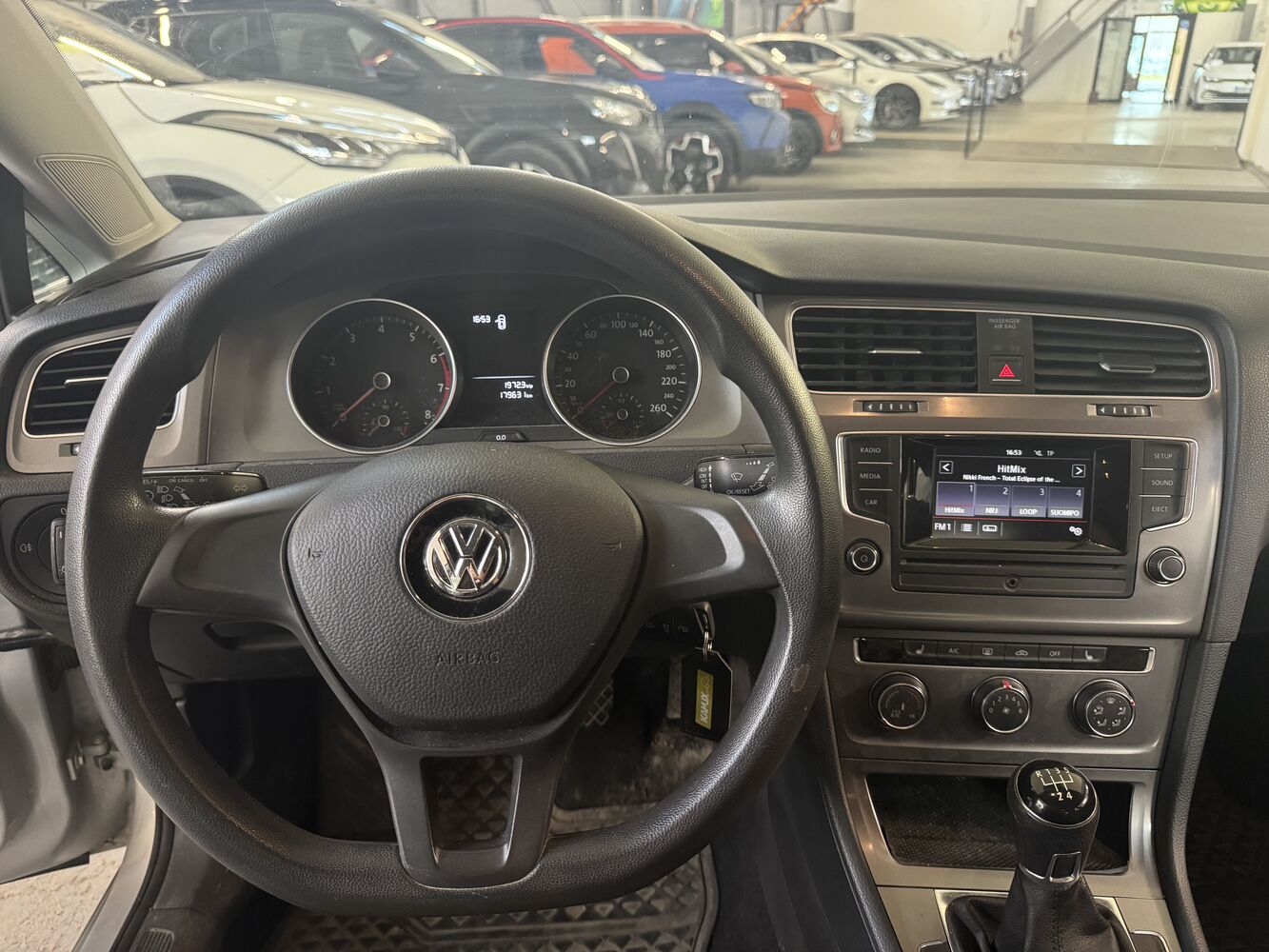 Volkswagen Golf vaihtoauto