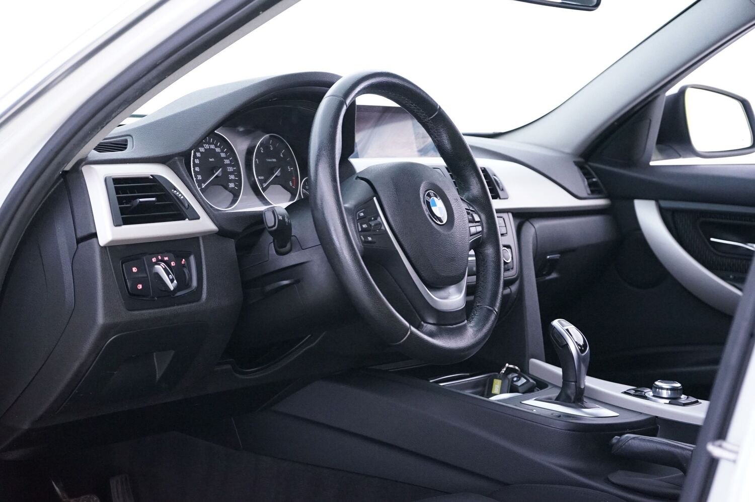 BMW 325 vaihtoauto
