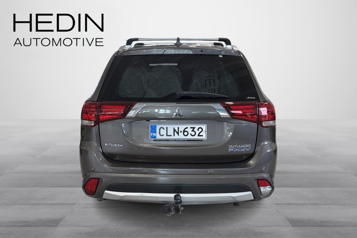 Mitsubishi Outlander PHEV vaihtoauto