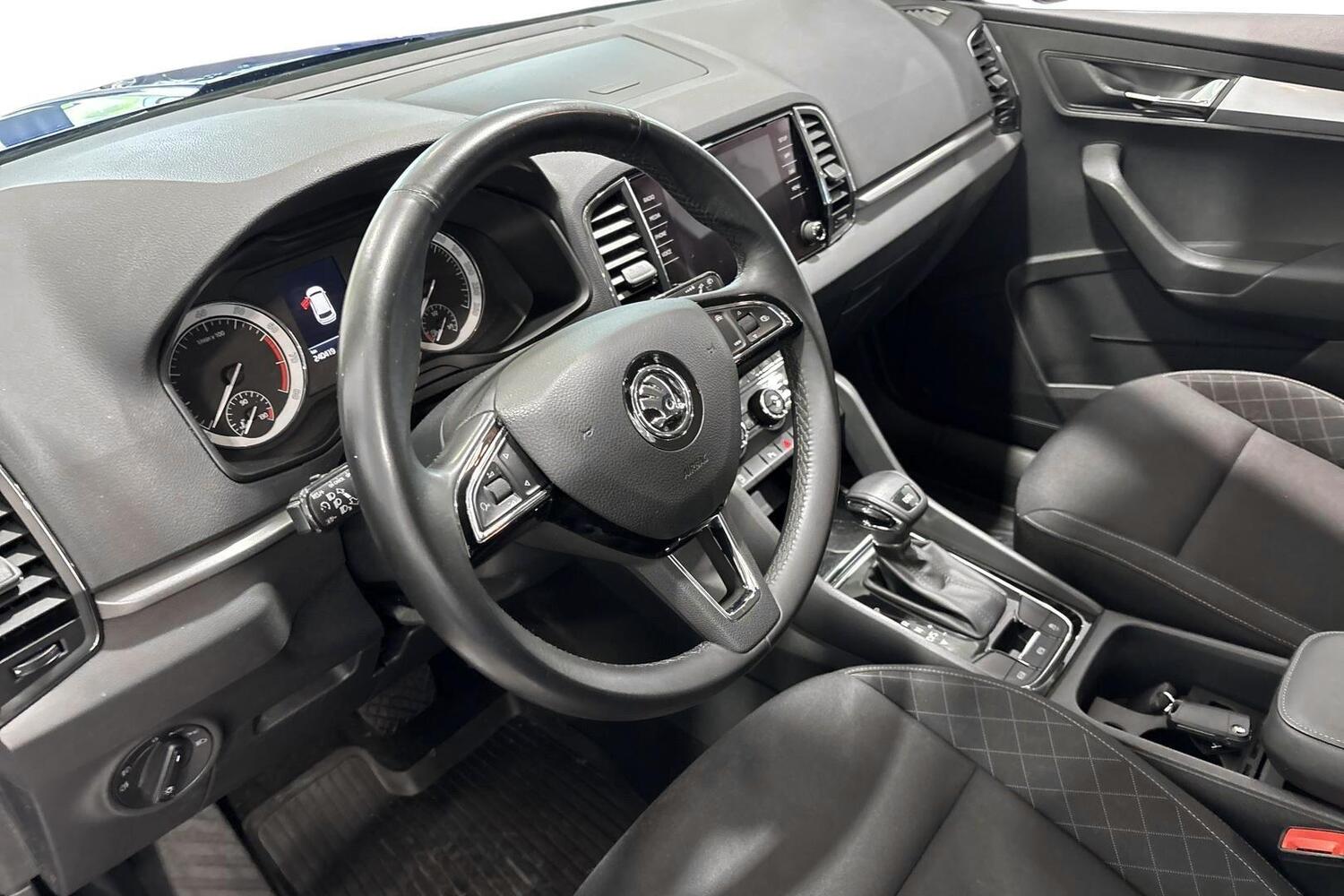 Skoda Karoq vaihtoauto