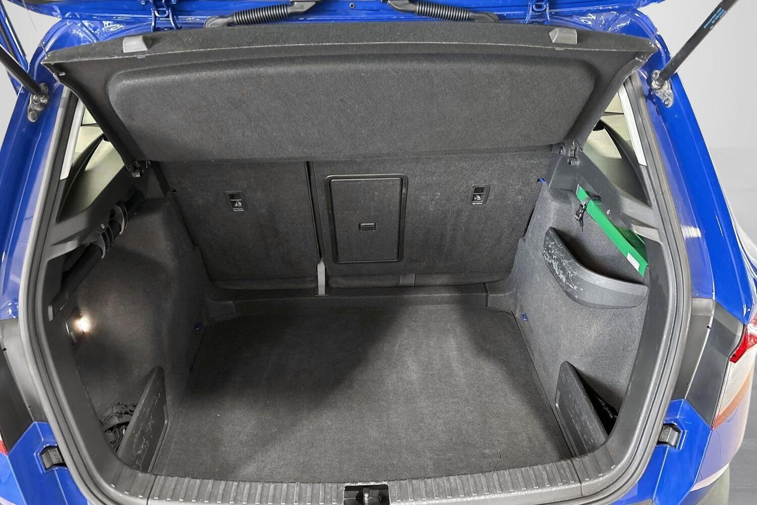 Skoda Karoq vaihtoauto