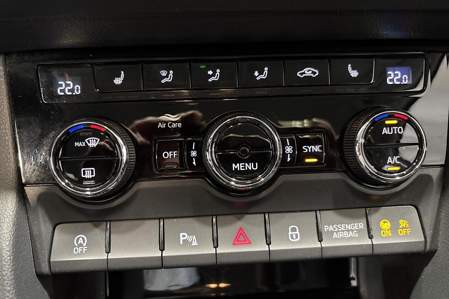 Skoda Karoq vaihtoauto