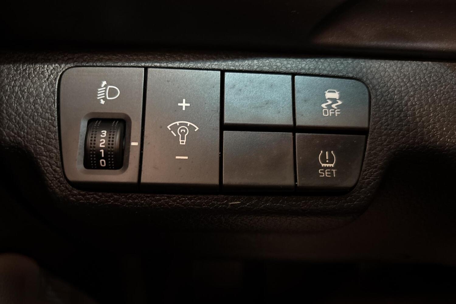 Kia Stonic vaihtoauto