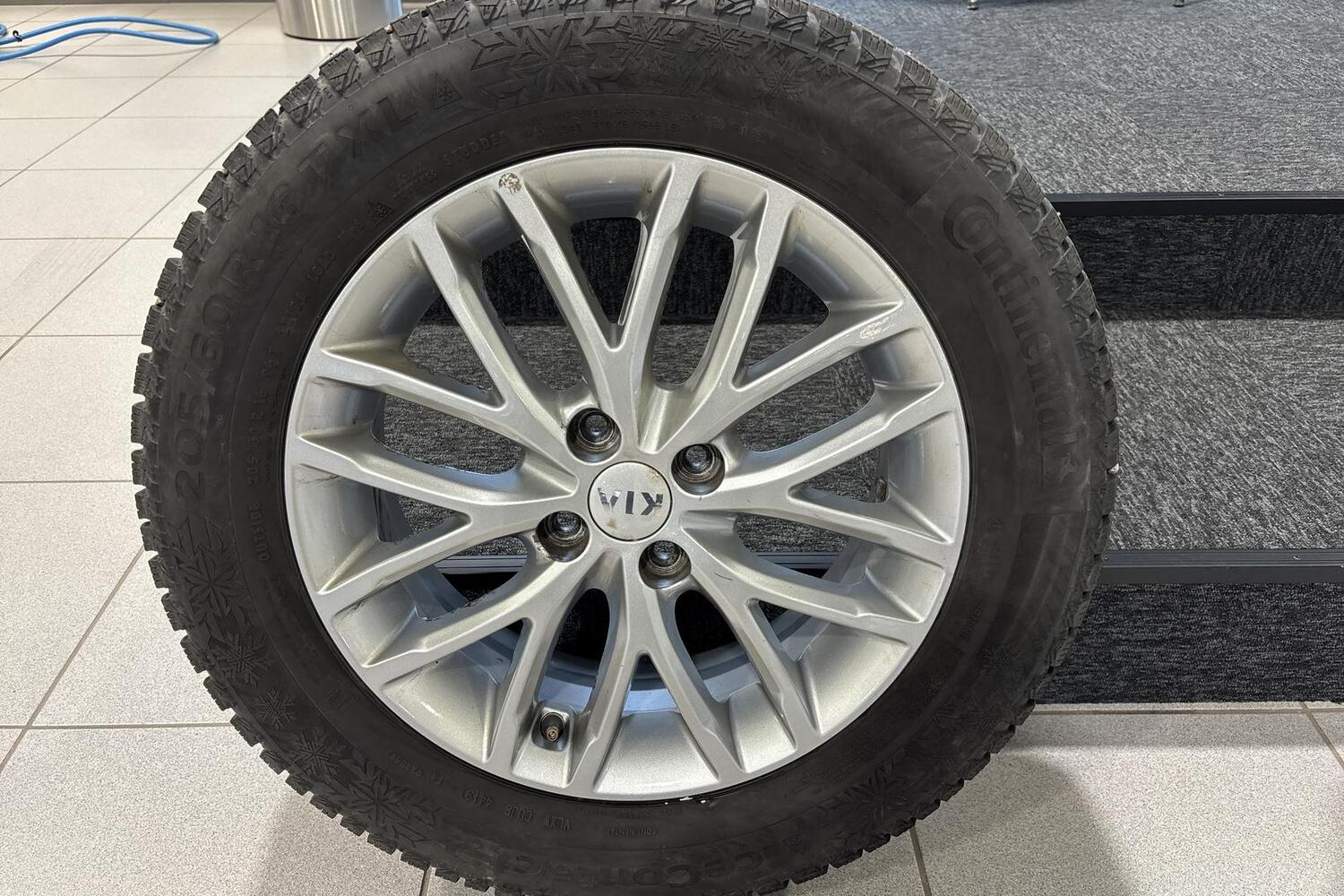 Kia Stonic vaihtoauto