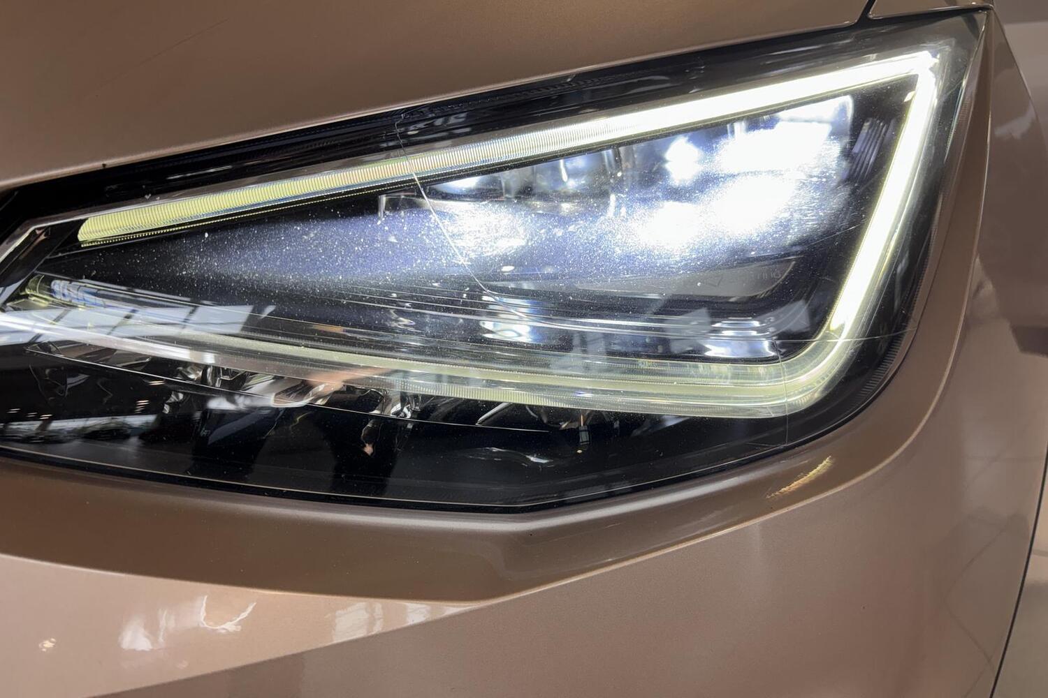 SEAT Arona vaihtoauto