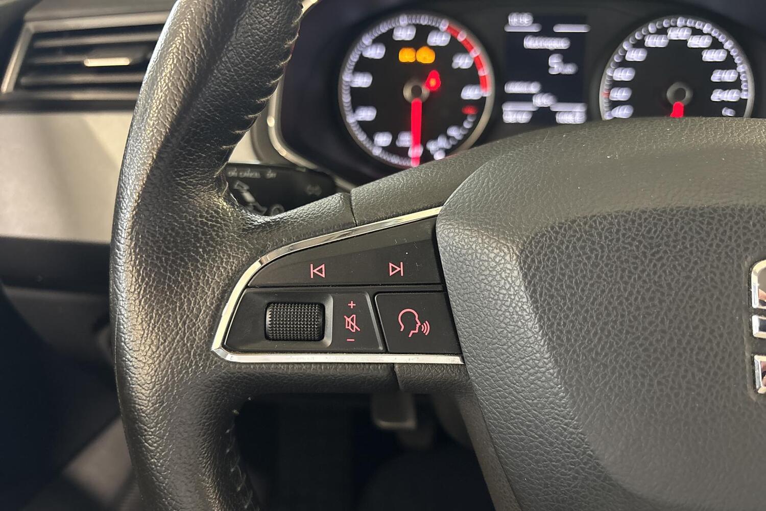 SEAT Arona vaihtoauto