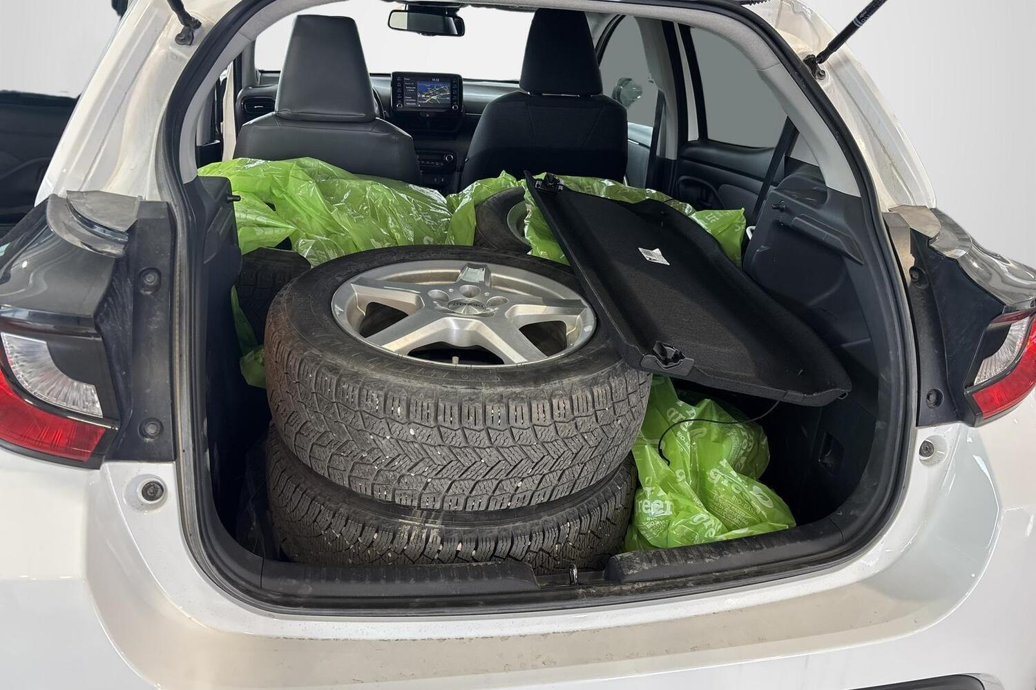 Toyota Yaris vaihtoauto