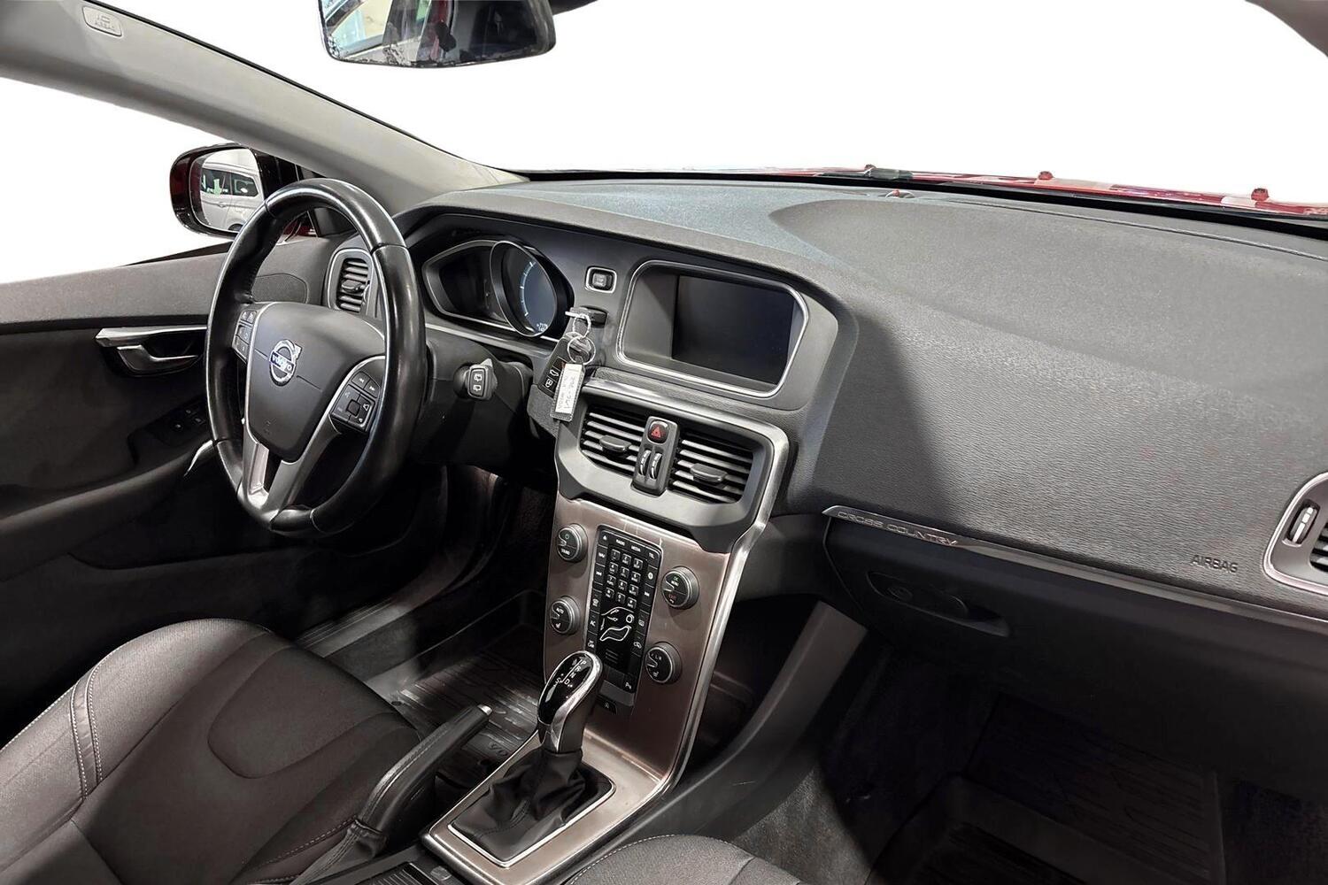 Volvo V40 Cross Country vaihtoauto