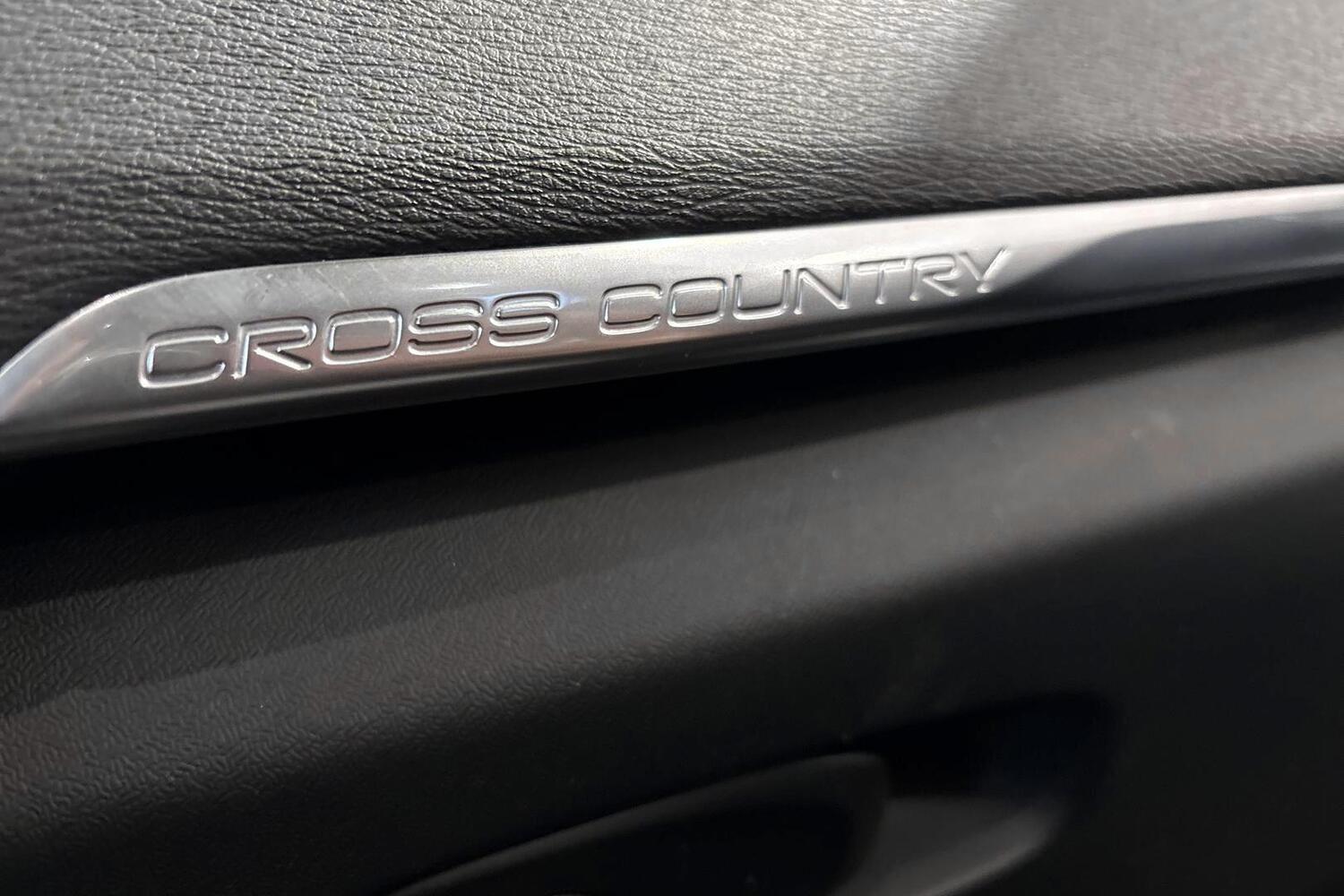 Volvo V40 Cross Country vaihtoauto