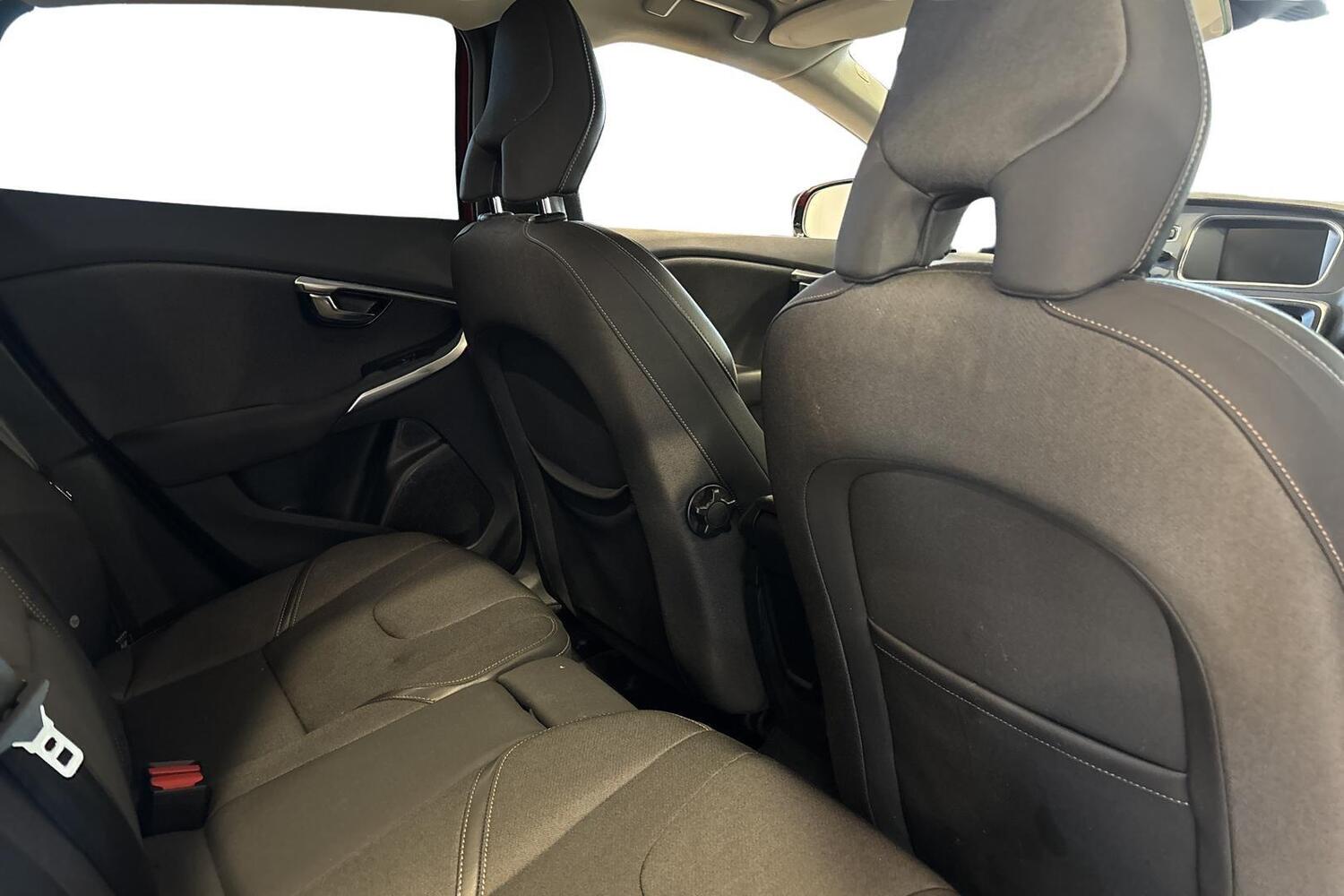 Volvo V40 Cross Country vaihtoauto