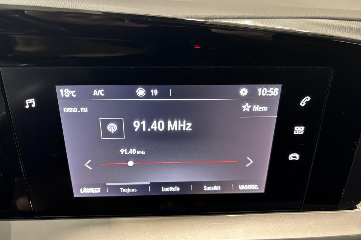 Opel Mokka-e vaihtoauto