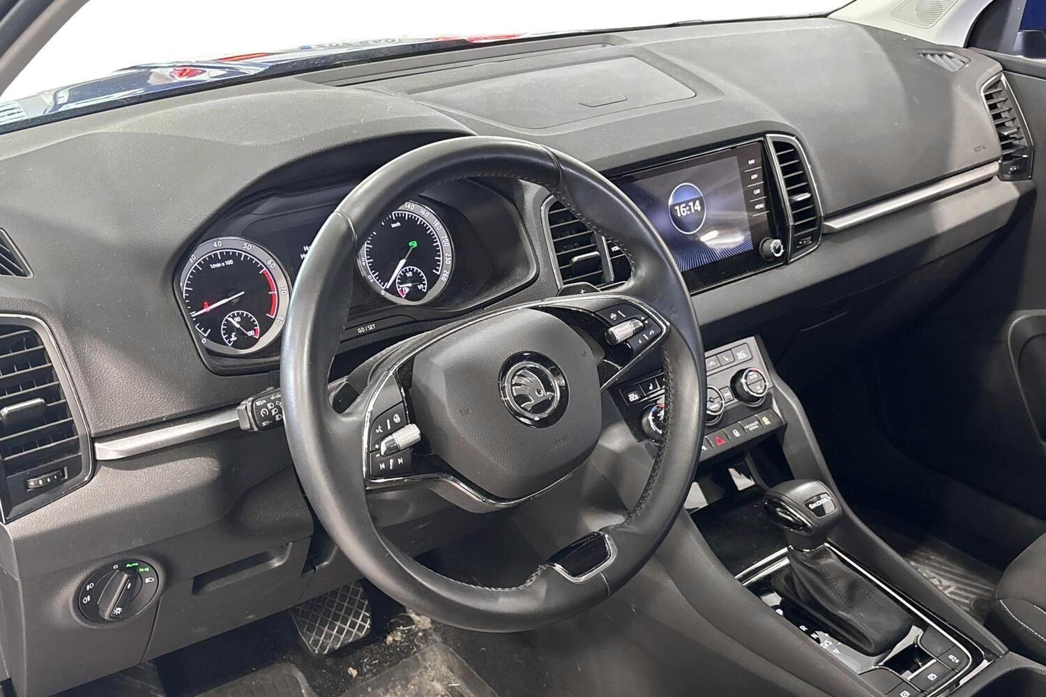Skoda Karoq vaihtoauto