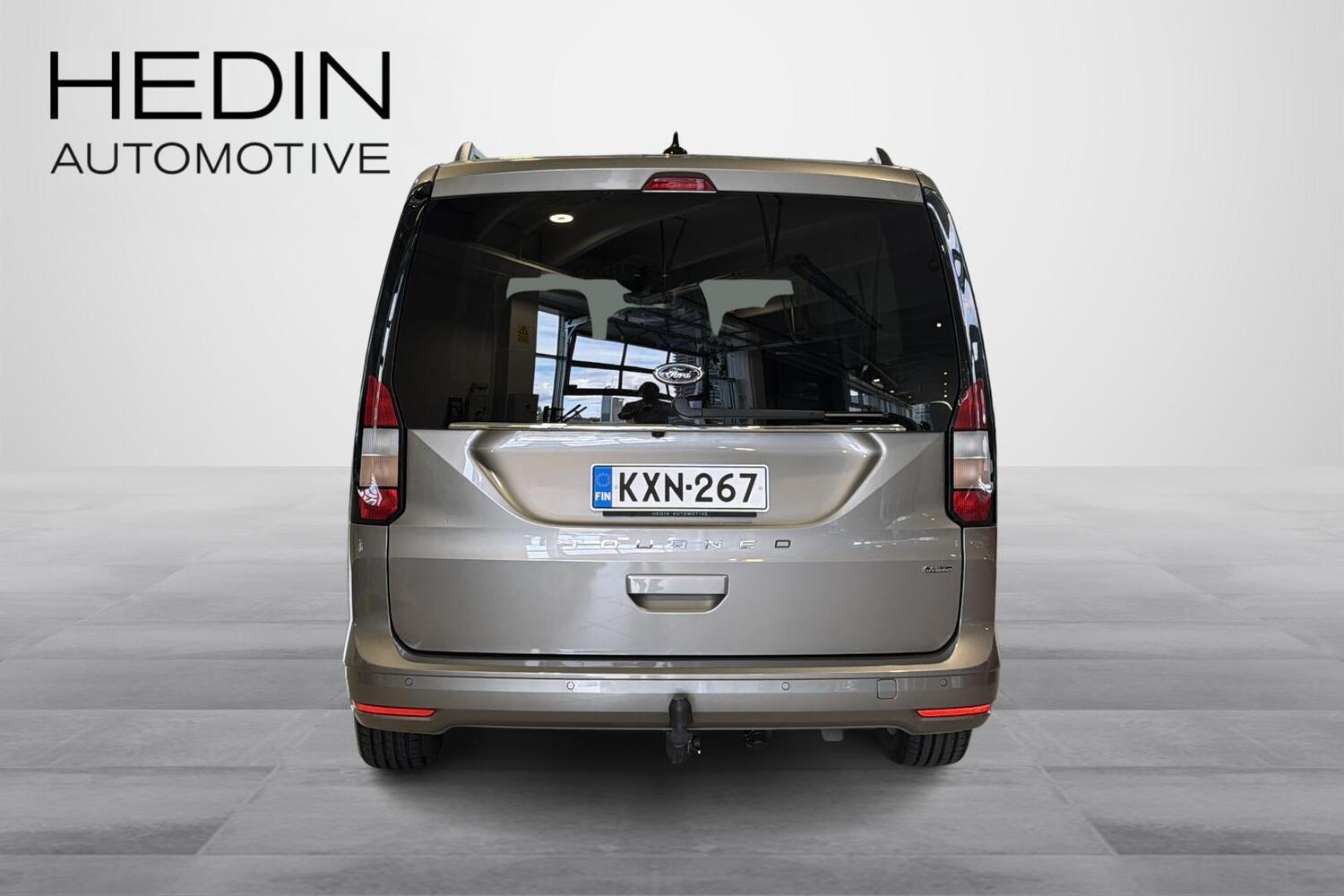 Ford Grand Tourneo Connect vaihtoauto