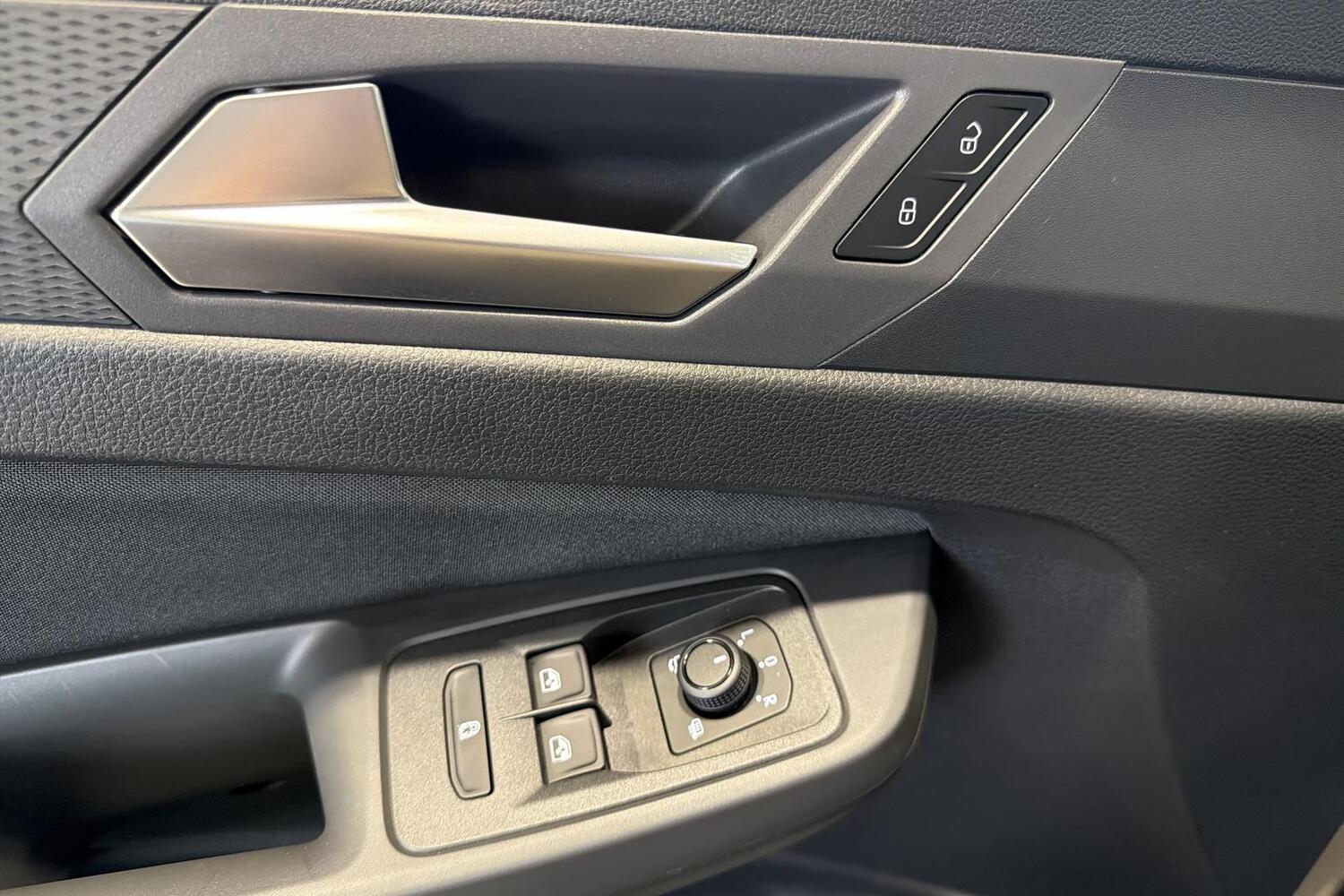 Ford Grand Tourneo Connect vaihtoauto