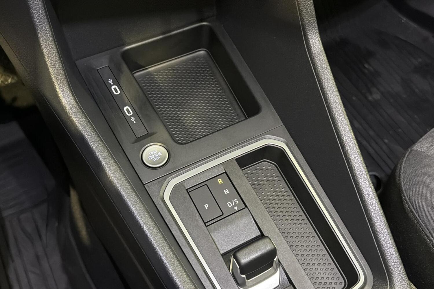 Ford Grand Tourneo Connect vaihtoauto
