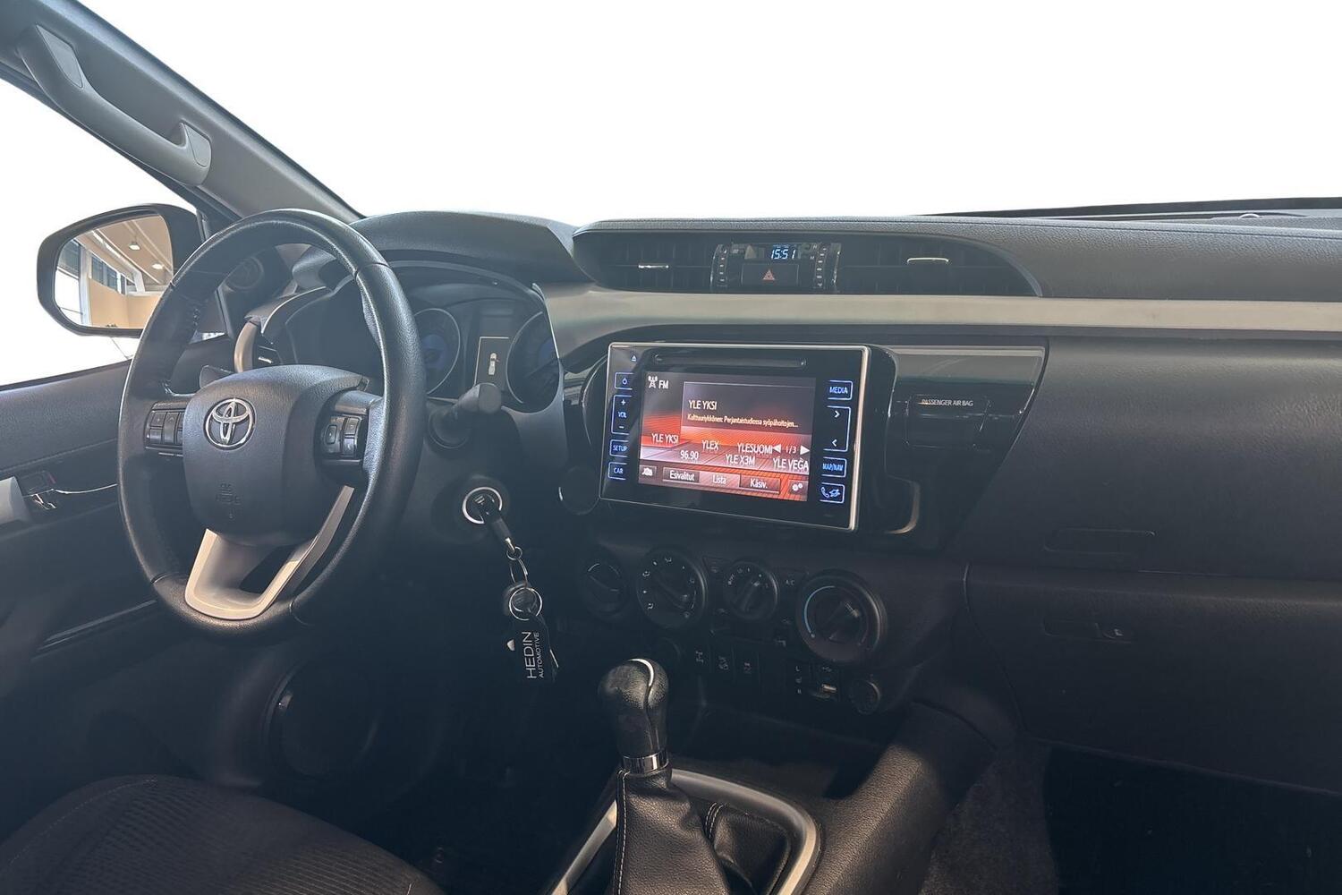 Toyota Hilux vaihtoauto