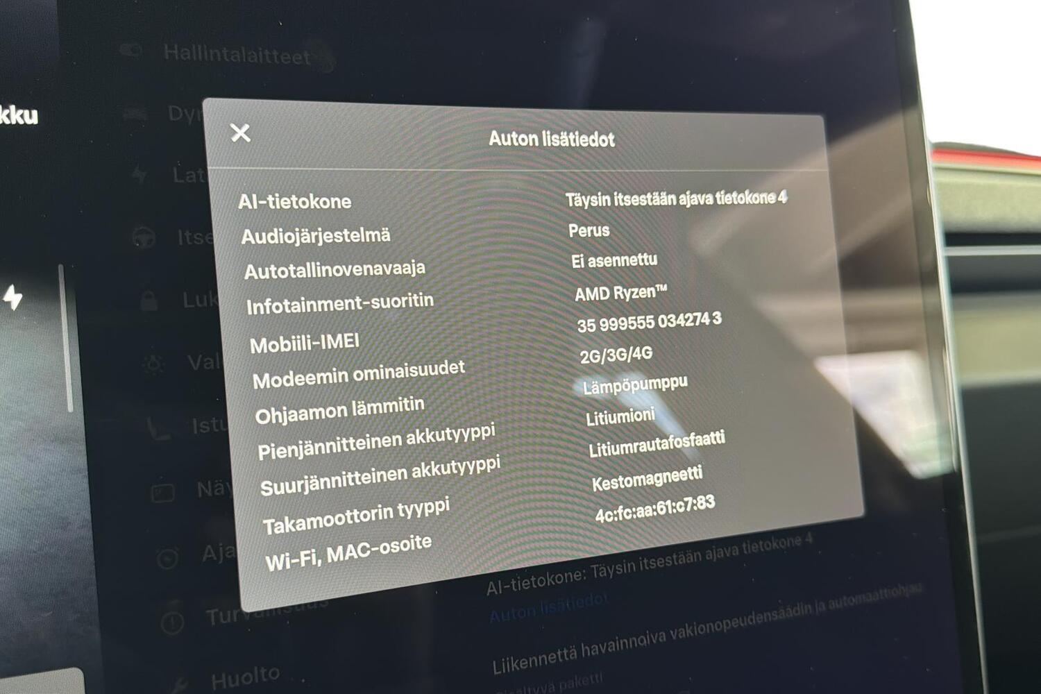 Tesla Model 3 vaihtoauto