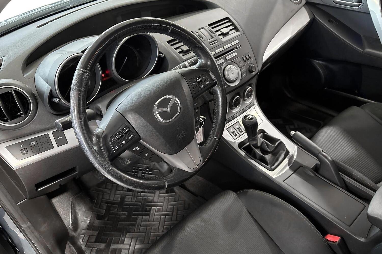 Mazda 3 vaihtoauto