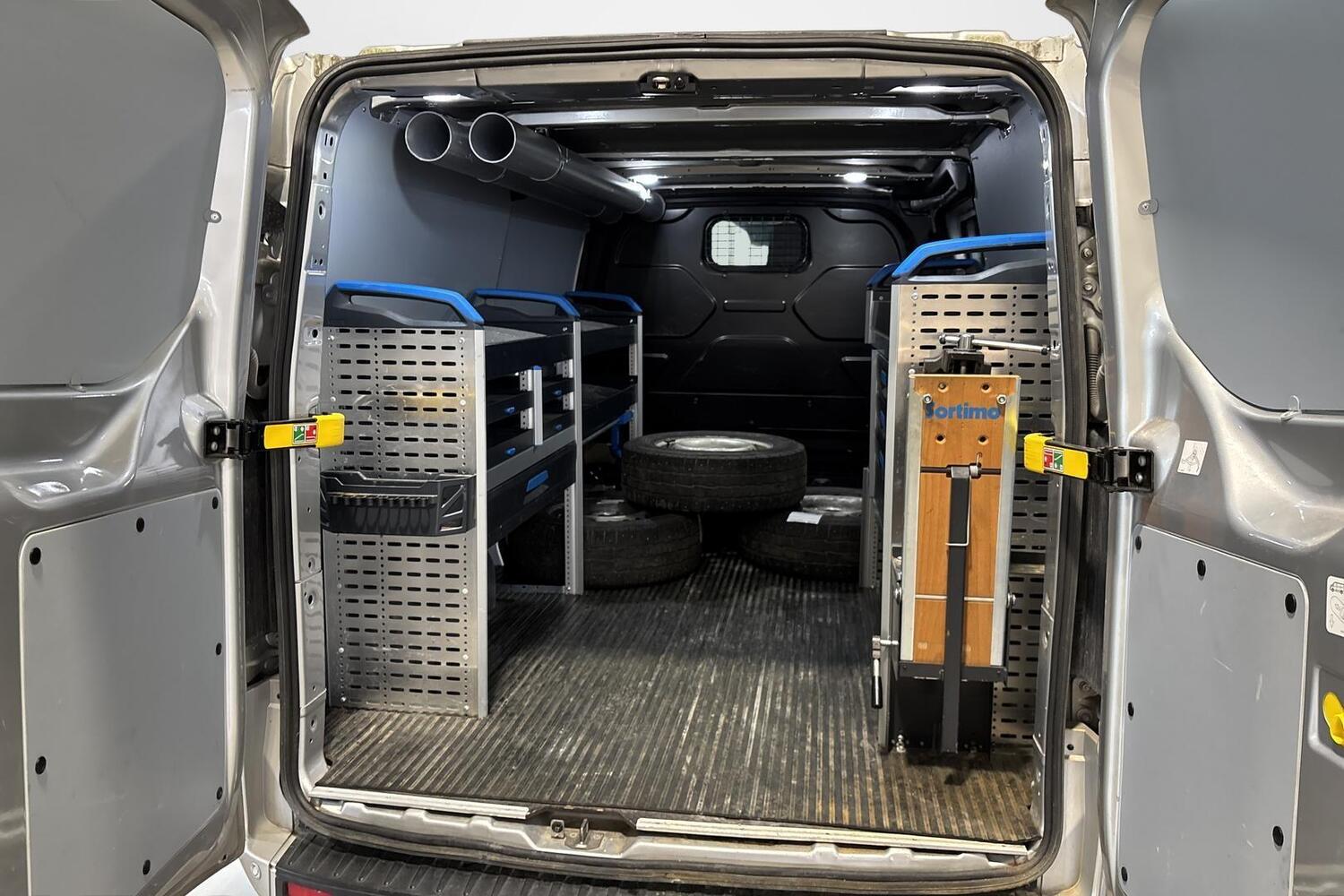 Ford Transit Custom vaihtoauto
