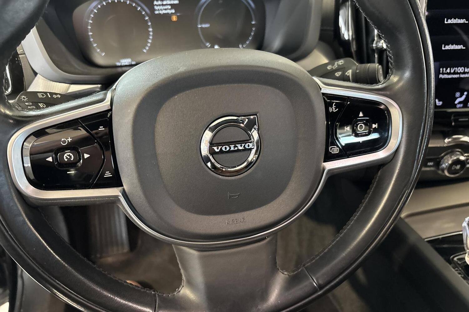 Volvo XC60 vaihtoauto