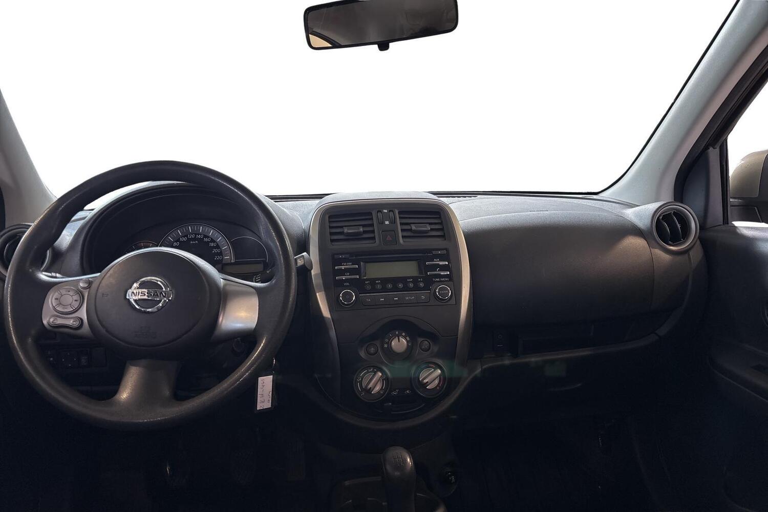 Nissan Micra vaihtoauto