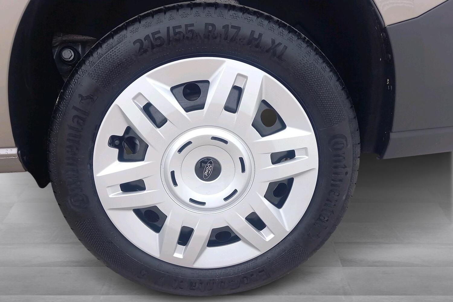 Ford Transit Connect vaihtoauto