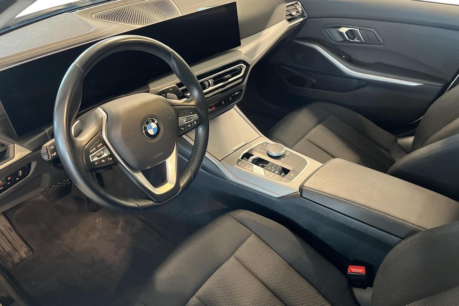 BMW 320 vaihtoauto