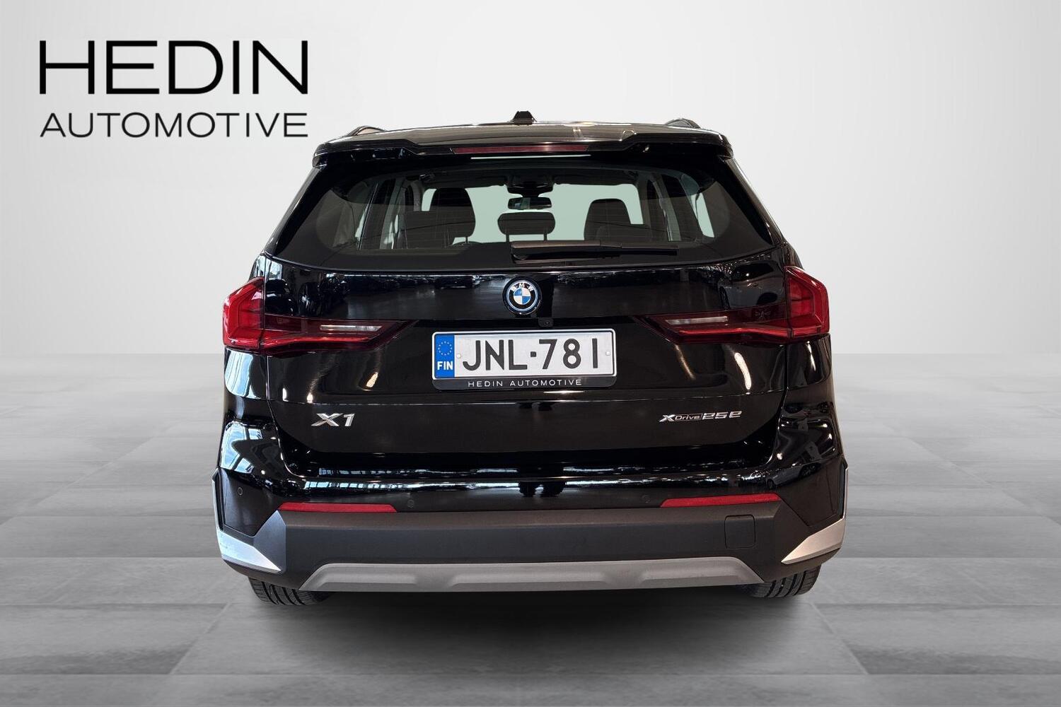 BMW X1 vaihtoauto
