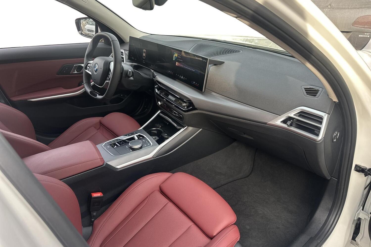 BMW 330 vaihtoauto