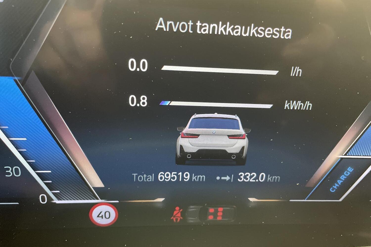 BMW 330 vaihtoauto
