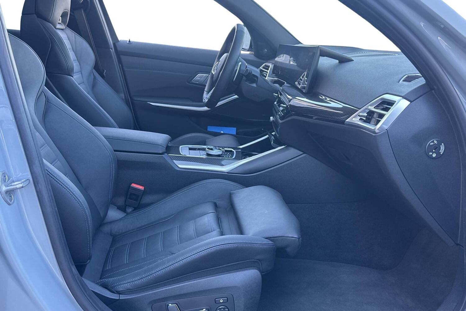 BMW 330 vaihtoauto