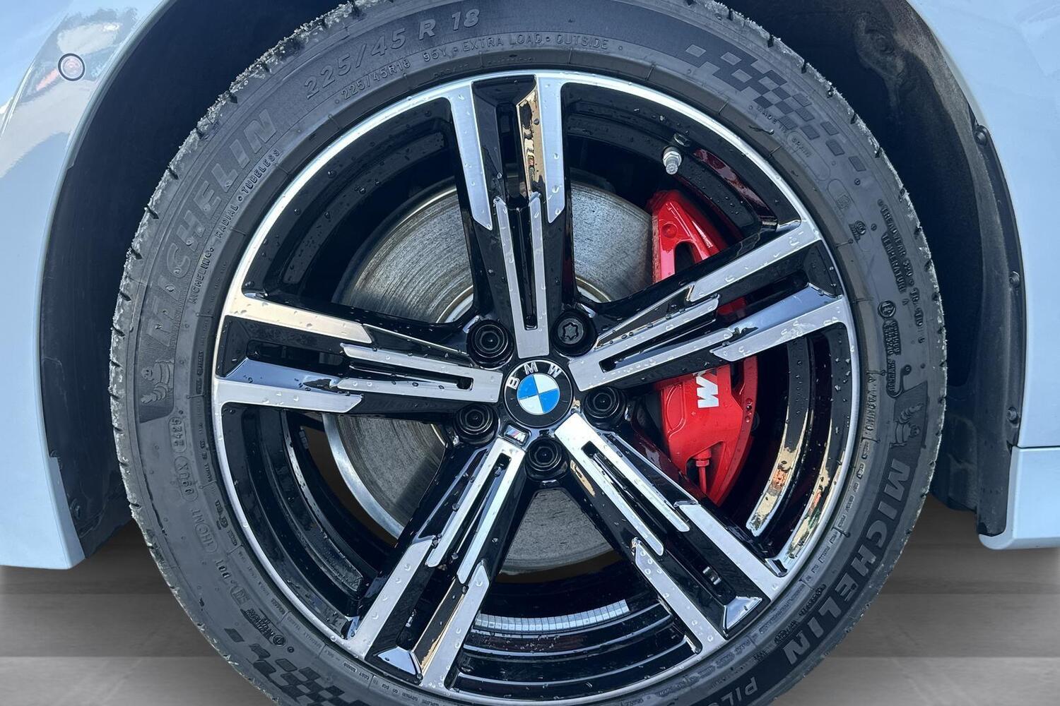 BMW 330 vaihtoauto