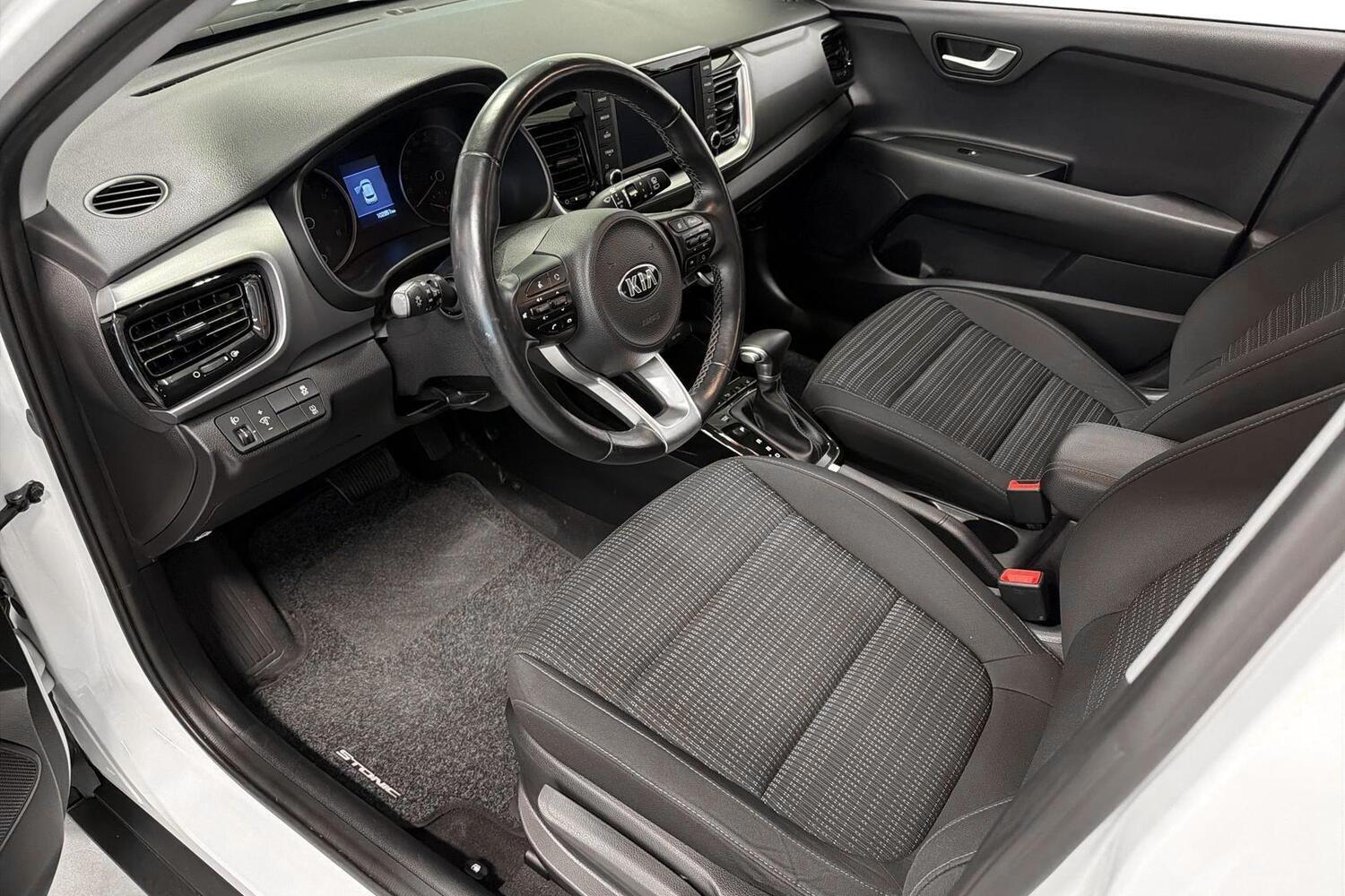 Kia Stonic vaihtoauto