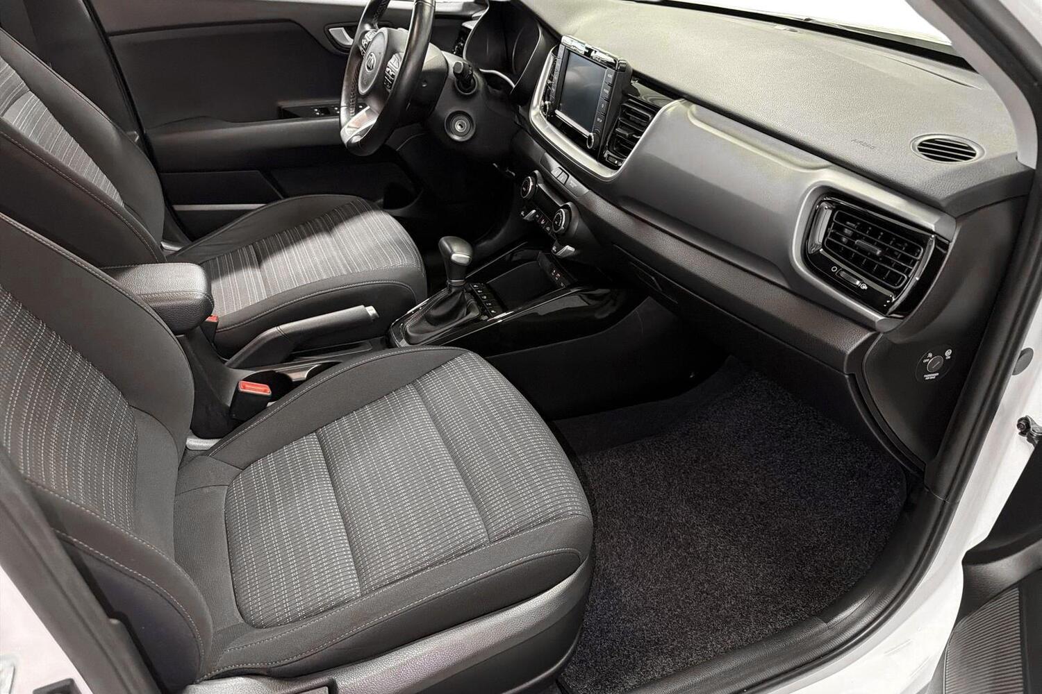 Kia Stonic vaihtoauto