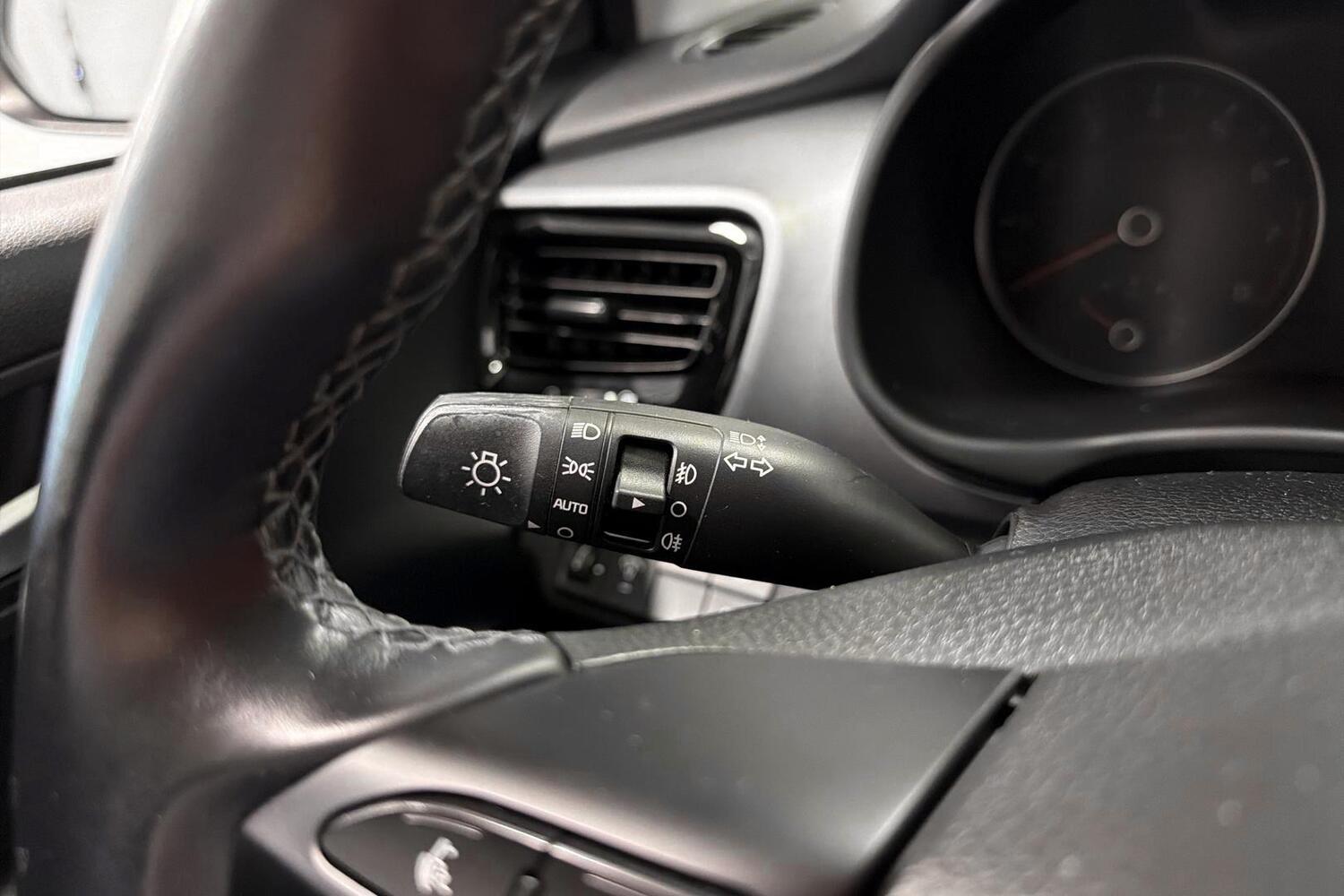 Kia Stonic vaihtoauto
