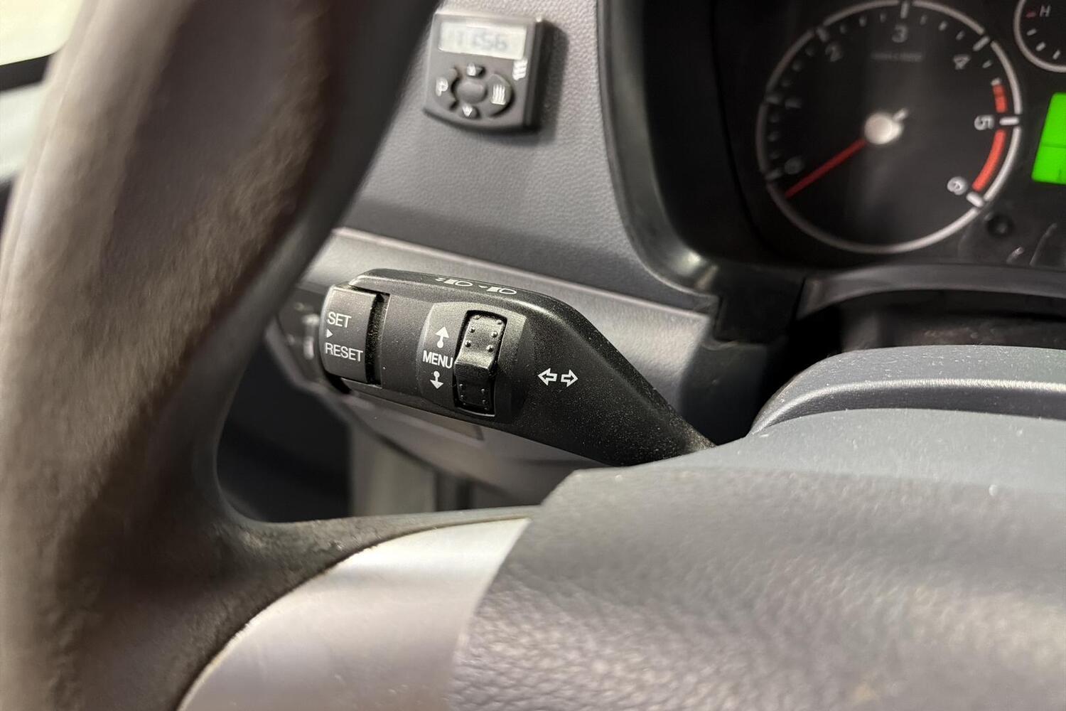 Ford Transit Connect vaihtoauto