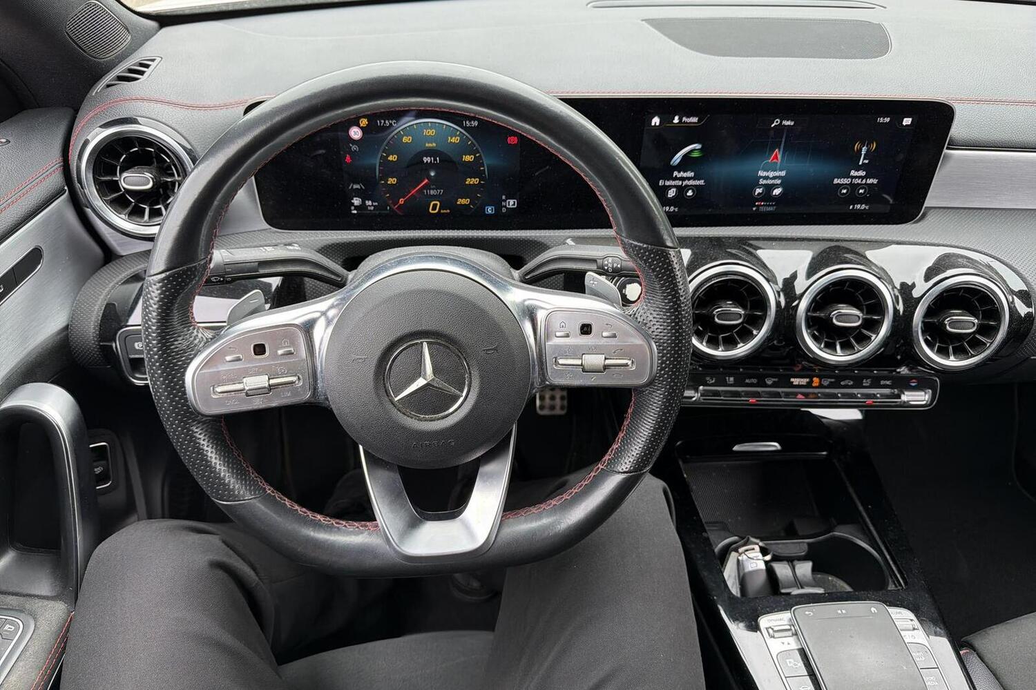 Mercedes-Benz CLA-sarja vaihtoauto